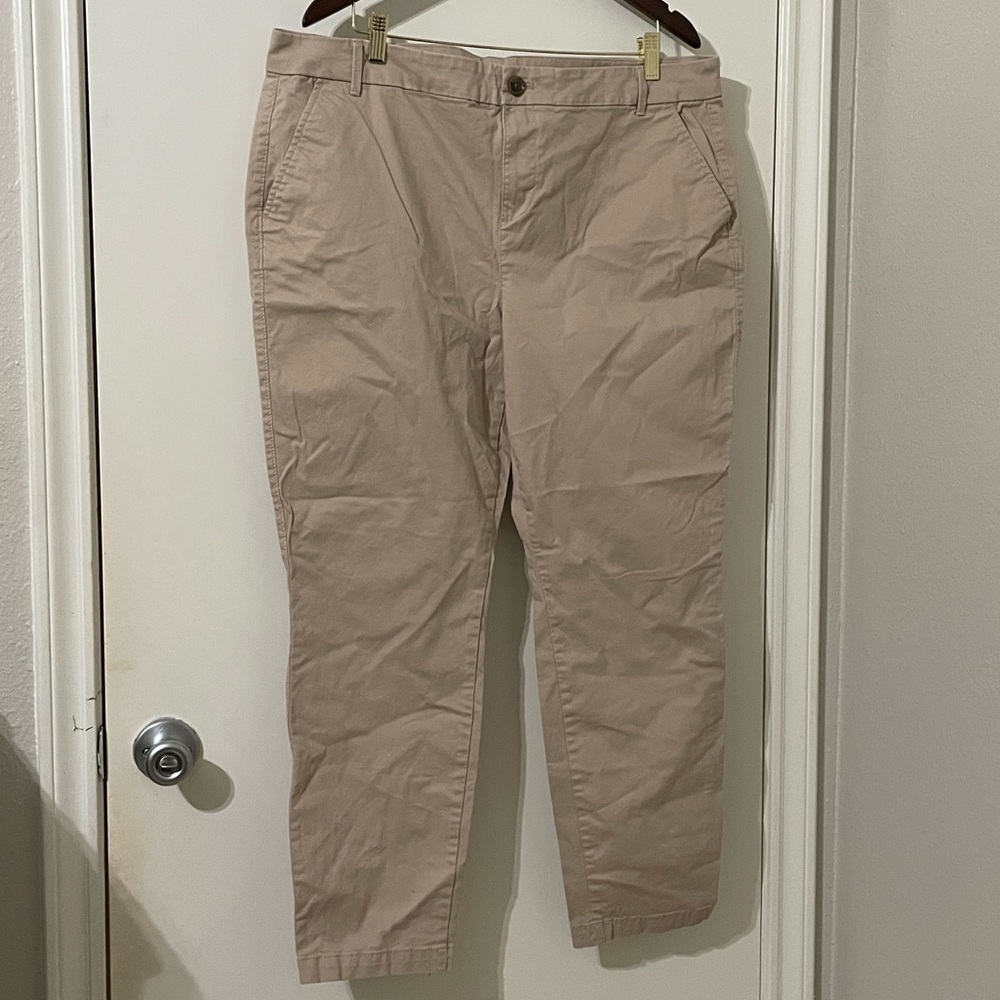 Old Navy Skinny Khaki Chino Pants - Size 18 - Rolled Oats Tan